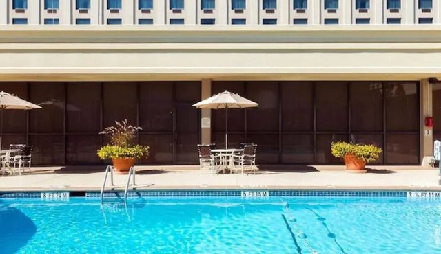 Chic Urban Escape in Atlanta – Modern Rooms for Short or Long Hotel Stays