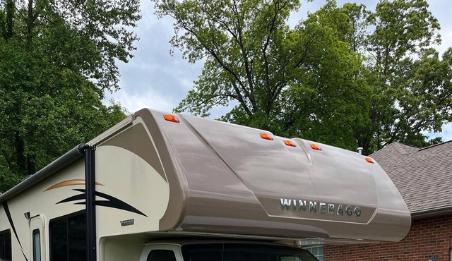 Class-C Smoky Mtn Adventure - 2016 Winnebago Spirit (aka Minnie Winnie)