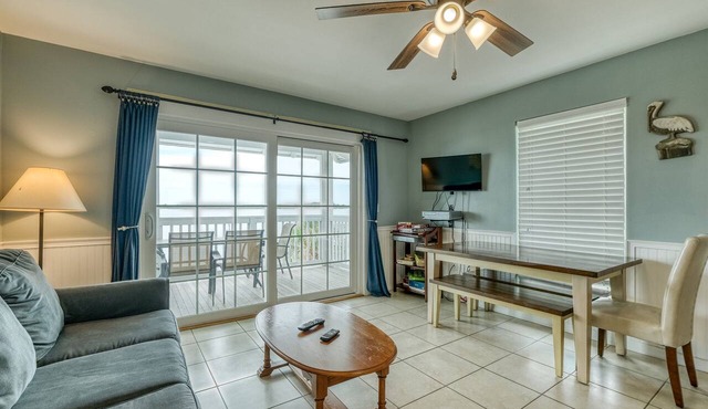 Coastal Getaway Island Place 314!