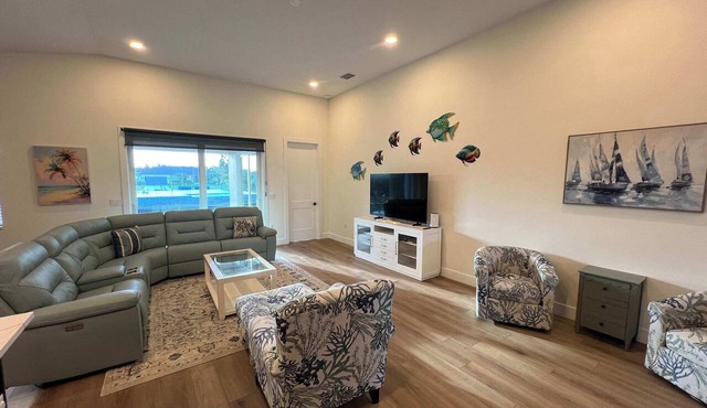Coastal Golf Retreat | Minutes to Beaches & Dining