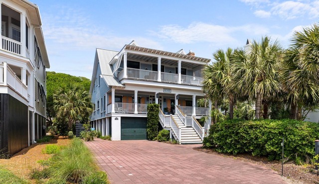 "Coastal Living" Beach House For Family Fun