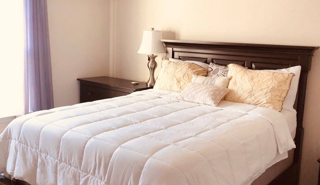 Comfort-Focused DC Stay. Adjustable Bed. Move-In Ready. Includes W/D & Utilities