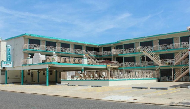 Condor Motel - Beach Block