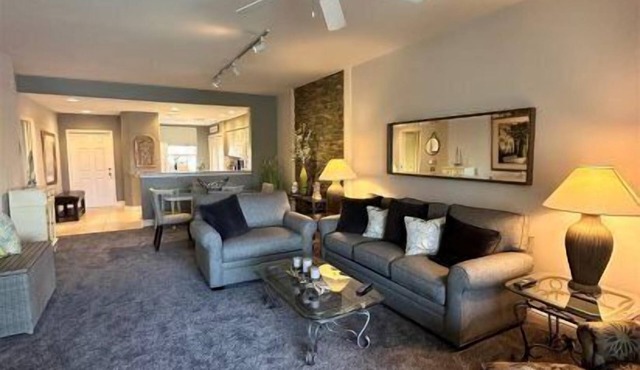 Coral Cottage at Lexington CC Lake Village
