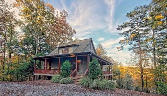 Cottage in the Woods Retreat