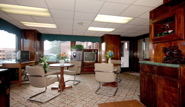 Country Hearth Inn & Suites Marietta