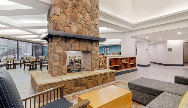 Country Inn & Suites by Radisson, Atlanta Galleria/Ballpark, GA