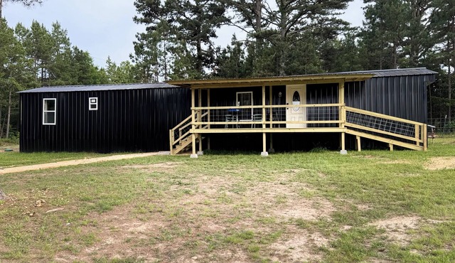 CountryComfortRetreat!!! 2-bedroom mobile home with AC in Birch Tree
