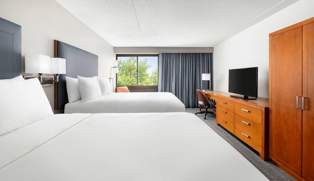 Courtyard by Marriott Montvale