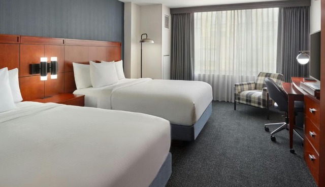 Courtyard by Marriott Washington, D.C./Foggy Bottom