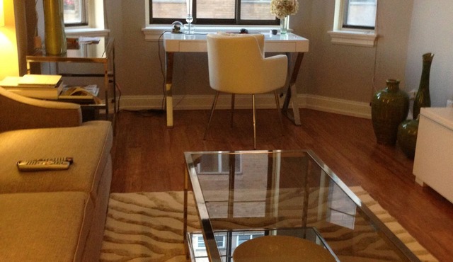 Cozy 1-bedroom apartment in charming Rittenhouse Sq Center City Philadelphia