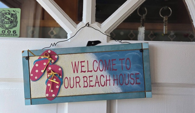 Cozy 1-bedroom Cottage by the Sea in charming Long Beach Island, NJ