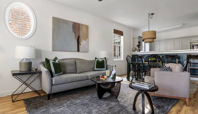 Cozy! | Blocks to King St | Dreamcatcher Suite A