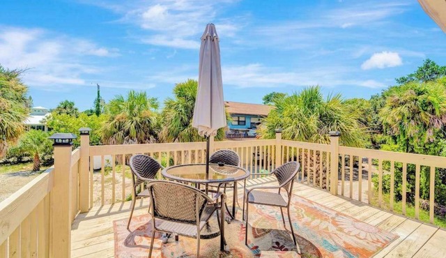 Cozy Coastal Quadruplex on Manasota Key, Entire Property Rental, Sleeps 12