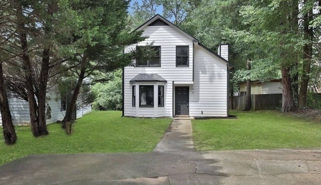 Cozy Freshly New Renovation House * New Listing* 1 mile to Hway I85