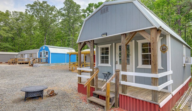 Cozy Higden Studio: Close to Greers Ferry Lake!