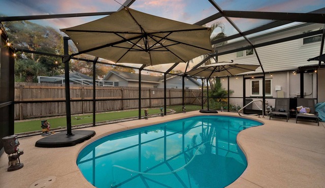 Cozy home w/private pool & backyard fun