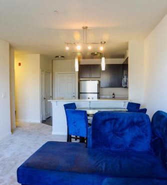Cozy & inviting 2BD 2BTH Apt Home