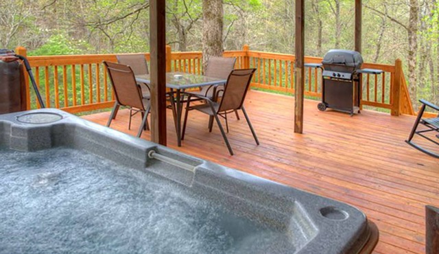 Creekside Escape | Hot Tub, Fireplace & Dogs Welcome