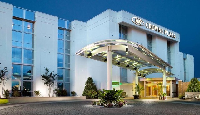Crowne Plaza Charleston by IHG