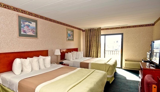 Days Inn by Wyndham Atlantic City Beachblock