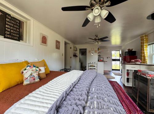Deluxe Sunny Double Studio DC MD Line