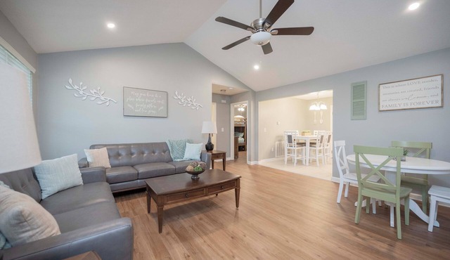 Double Diamond Rentals - Peaceful Retreat