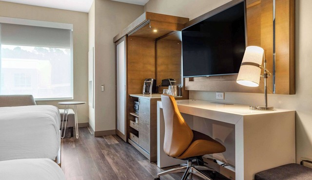 DoubleTree by Hilton Summerville Nexton