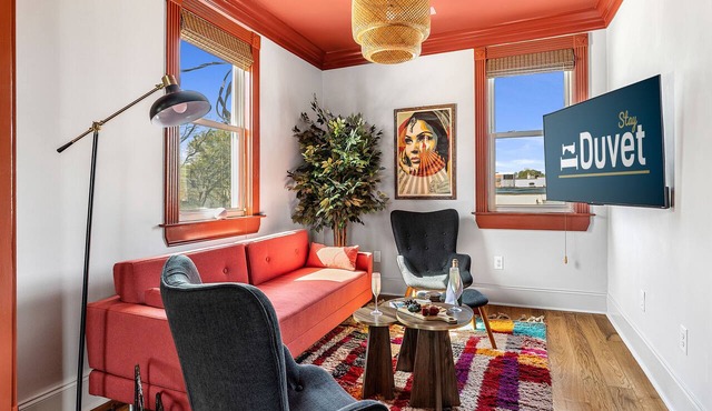 Downtown Park Circle Gem! | The Contemporary