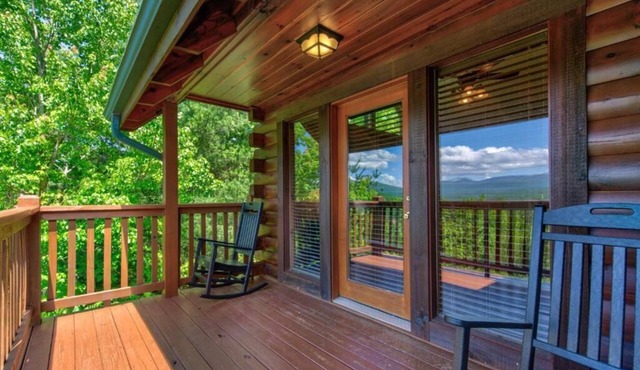 Eagles Point Lodge