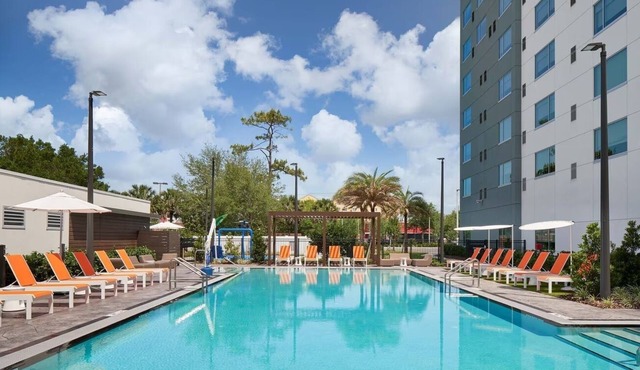 Element Orlando | 1 King Room | Minutes to EPIC Universe & Attractions