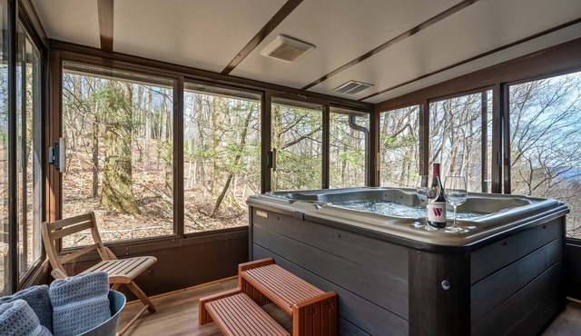 Ellijay Mountain View, Fireplace, Firepit, HotTub, Gameroom, Grill & Pool