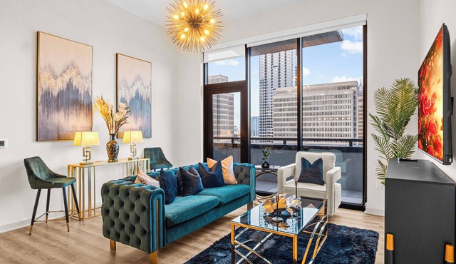 Emerald Grand – 27th FLR Penthouse | Luxury Short-Term Rentals in Atlanta, GA