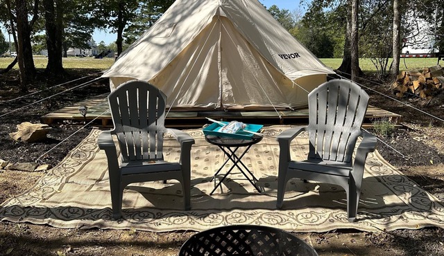Enjoy a relaxing, romantic getaway in nature with all the comforts of home.