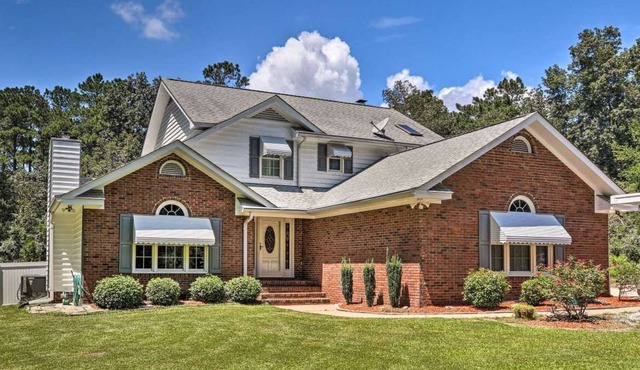 Entire 4-beds, 3-bath home with pool in quiet neighborhood.