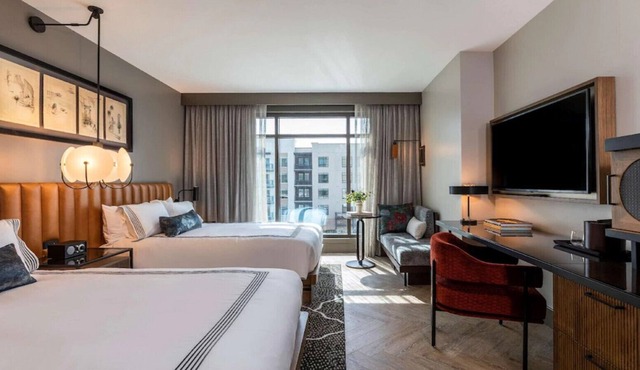 Experience an Ideal Blend of Luxury & Comfort!