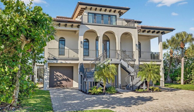 Exquisite home moments to the beach