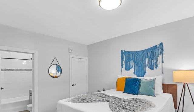 Fairfax 126 I 1bd/1bth University City