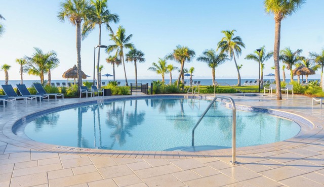 Family Friendly Resort, Pool, Beach, Gulf, Tennis