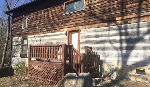 Family-Friendly Suite Rental with National Park Access in Townsend, Tennessee
