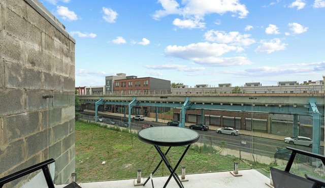 Fancy 1-bedroom apartment in Fishtown w/private balcony.
