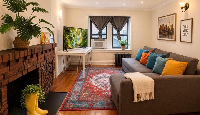 Flatiron Bright 1BR with living room, Top Floor Best location in FANCY Manhattan