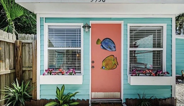 Florida Vibes Bungalow