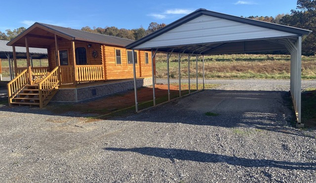 FOOTBALL JIG CABIN