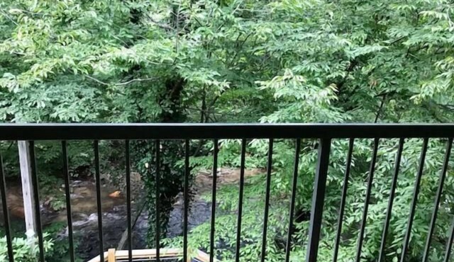 Four Seasons Inn