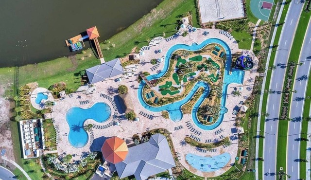 G-Gated Resort-5 miles to Disney-2 FREE Water Park