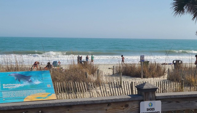 Gateway to Myrtle Beach and the closest rental to Coastal Carolina University!