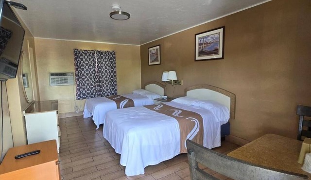 Golf View Motel