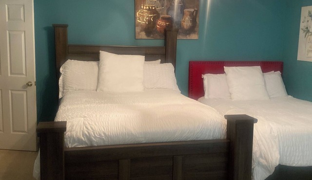 Gorgeous house in Athens perfect for your next getaway. Hosted by owners