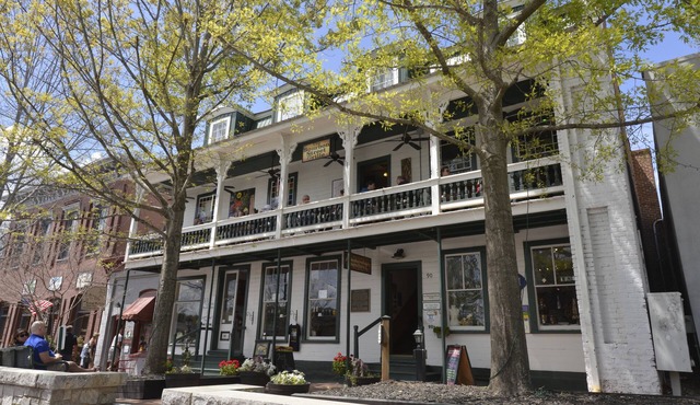Hall House Hotel